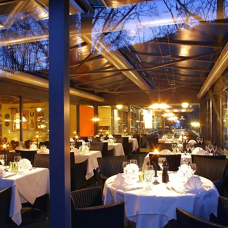 Arc-en-ciel Hotel