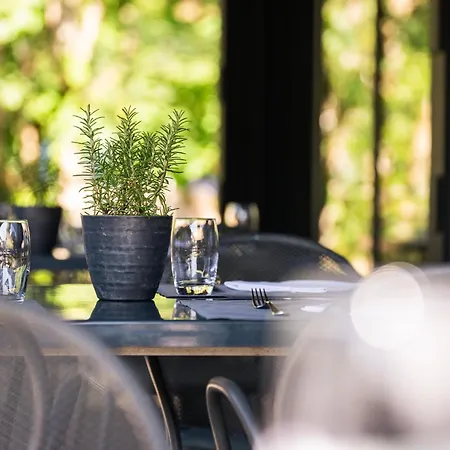 Arc-en-ciel 酒店 4*