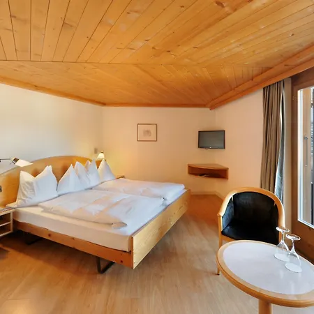 Arc-en-ciel 酒店 格施塔德