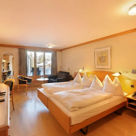 Arc-en-ciel Hotel 4*