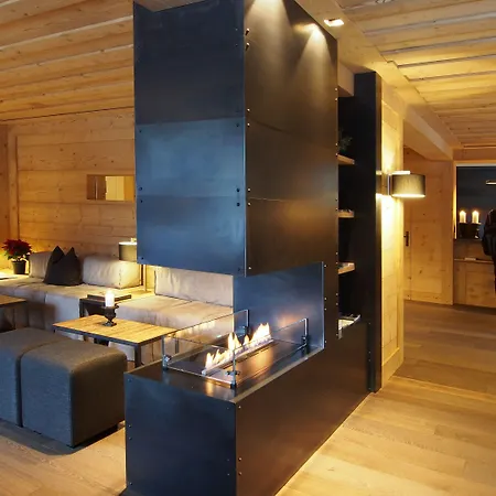 Arc-en-ciel Hotel