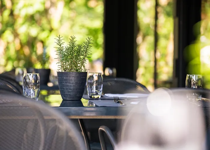 Arc-en-ciel Hotel 4*