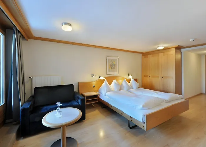 Hotel Arc-en-ciel 4*