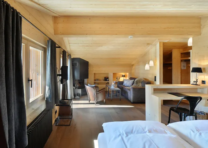 Arc-en-ciel Hotel 4*