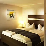 Hotel Arc-en-ciel 4*